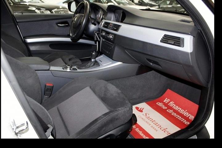Hvid BMW 320d fra 2011