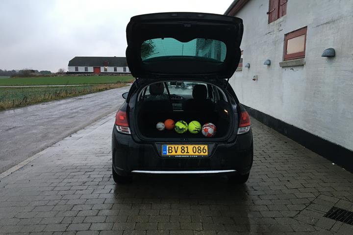 Sort Citroën C4 fra 2017