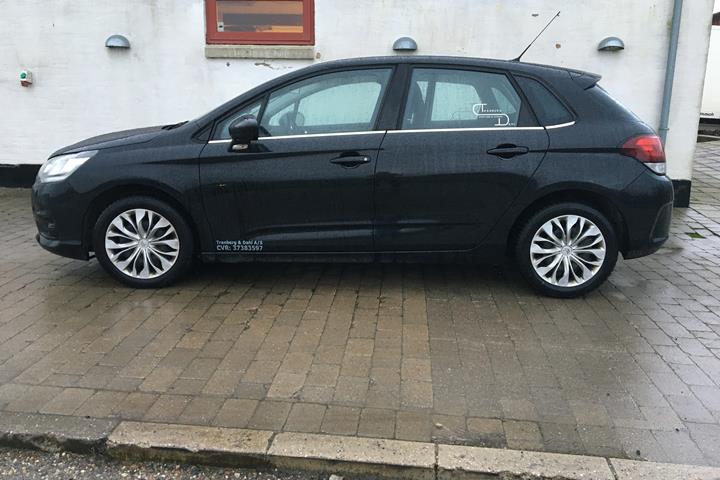 Sort Citroën C4 fra 2017