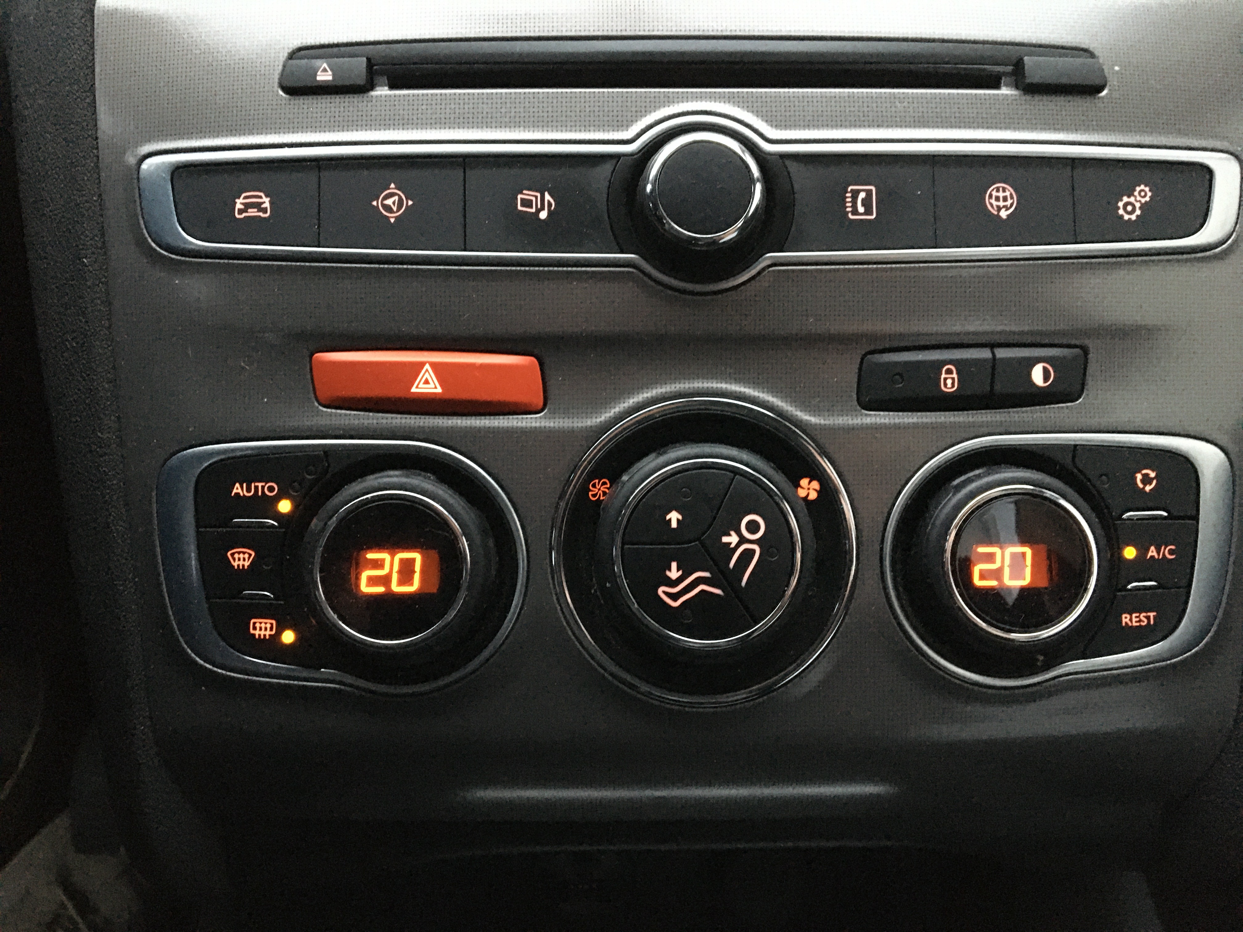 Sort Citroën C4 fra 2017