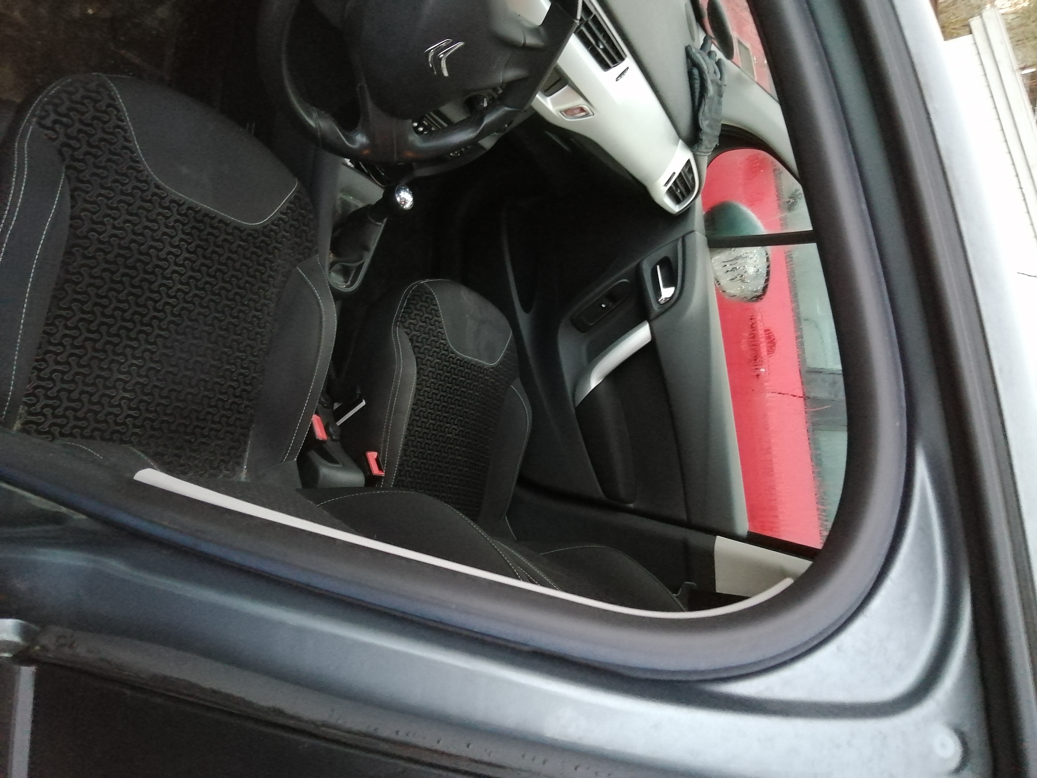 Grå Citroën C3 fra 2010