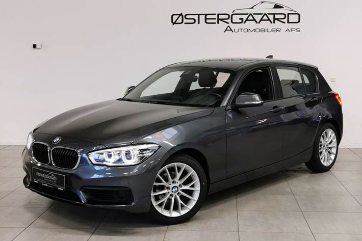 Grå BMW 118d fra 2018