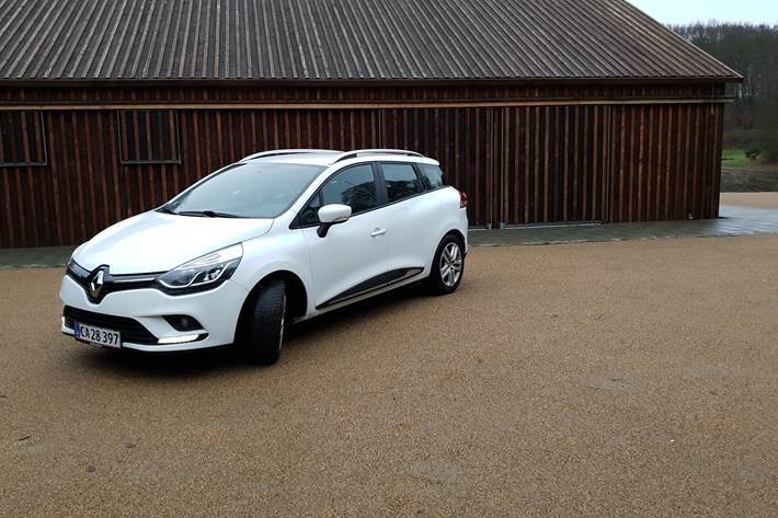 Hvid Renault Clio IV fra 2017