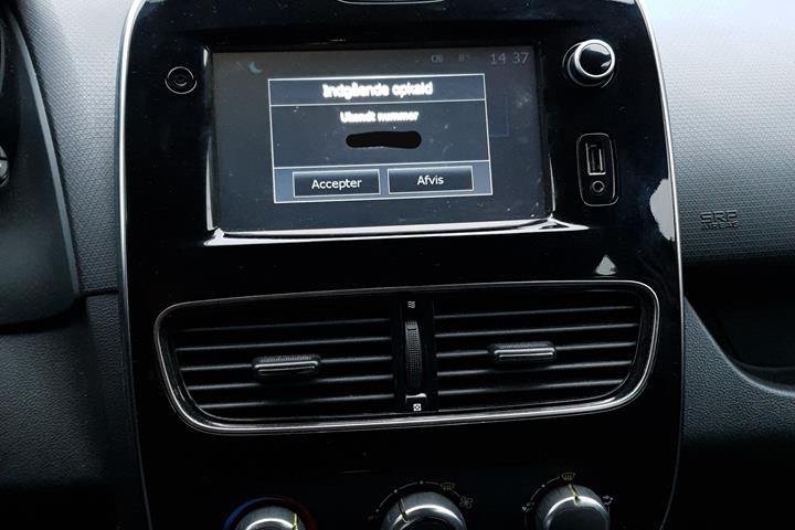Hvid Renault Clio IV fra 2017