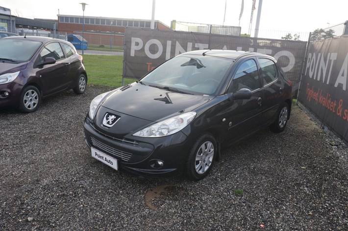Sort Peugeot 206+ fra 2012