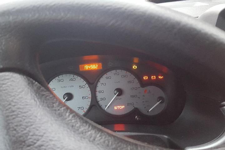 Grå Citroën Berlingo fra 2006