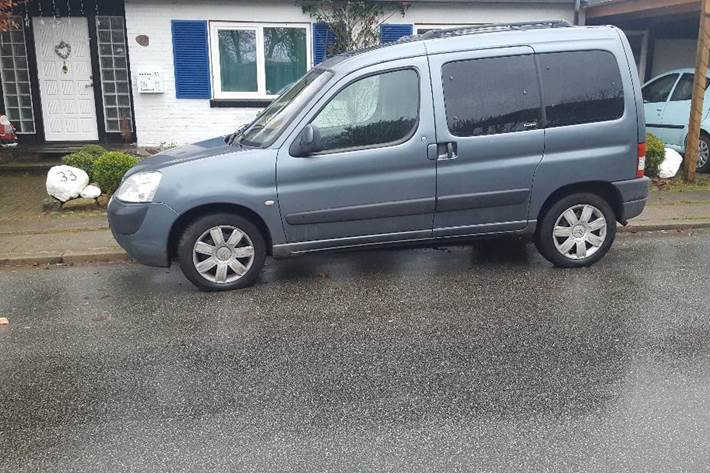 Grå Citroën Berlingo fra 2006