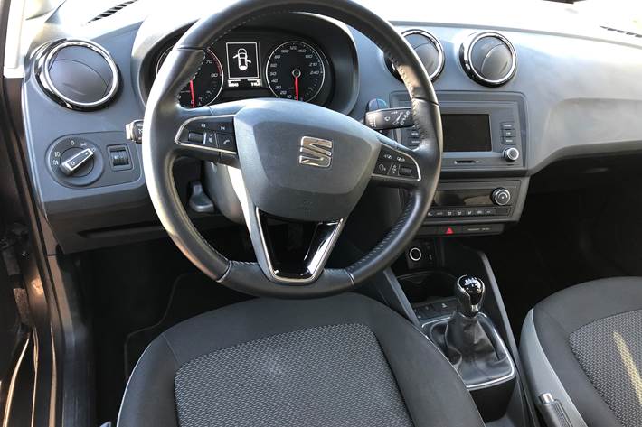 Grå Seat Ibiza fra 2016