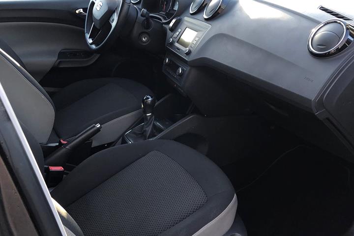 Grå Seat Ibiza fra 2016