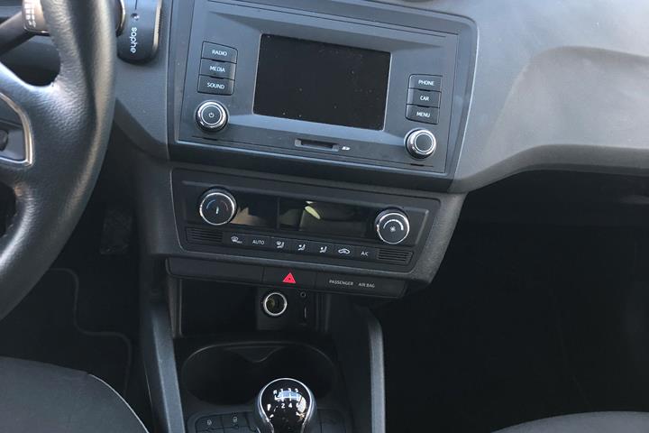 Grå Seat Ibiza fra 2016