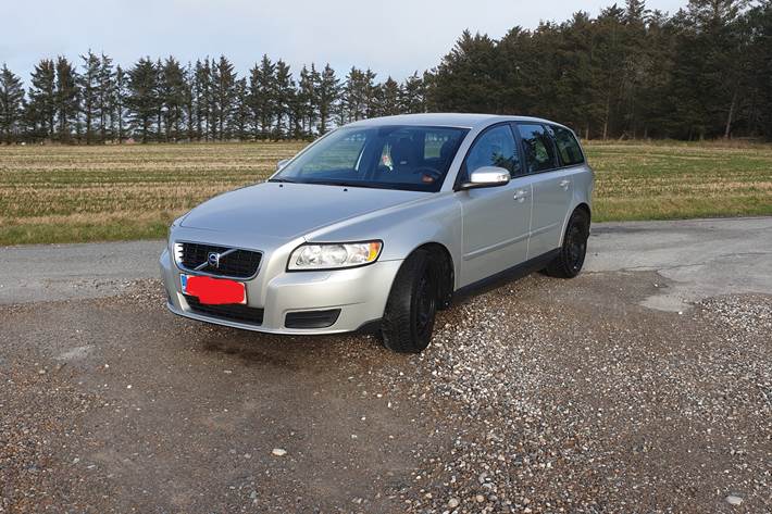 Sølv Volvo V50 fra 2008