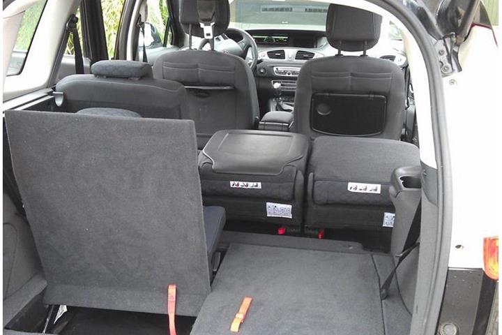 Sort Renault Grand Scénic fra 2010