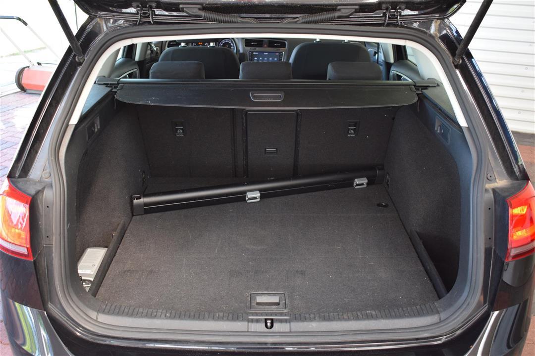 Sort VW Golf fra 2014
