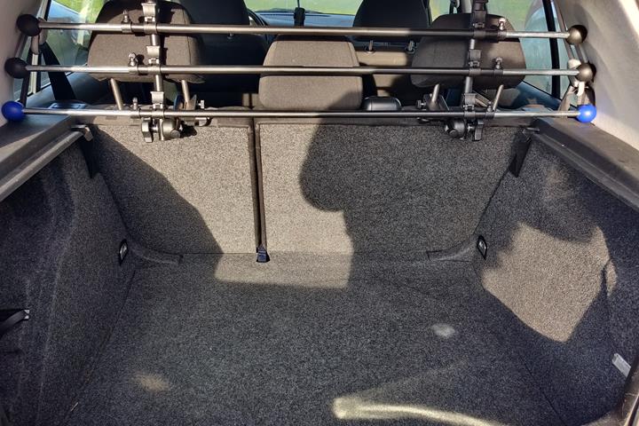 Blå VW Golf IV fra 1998
