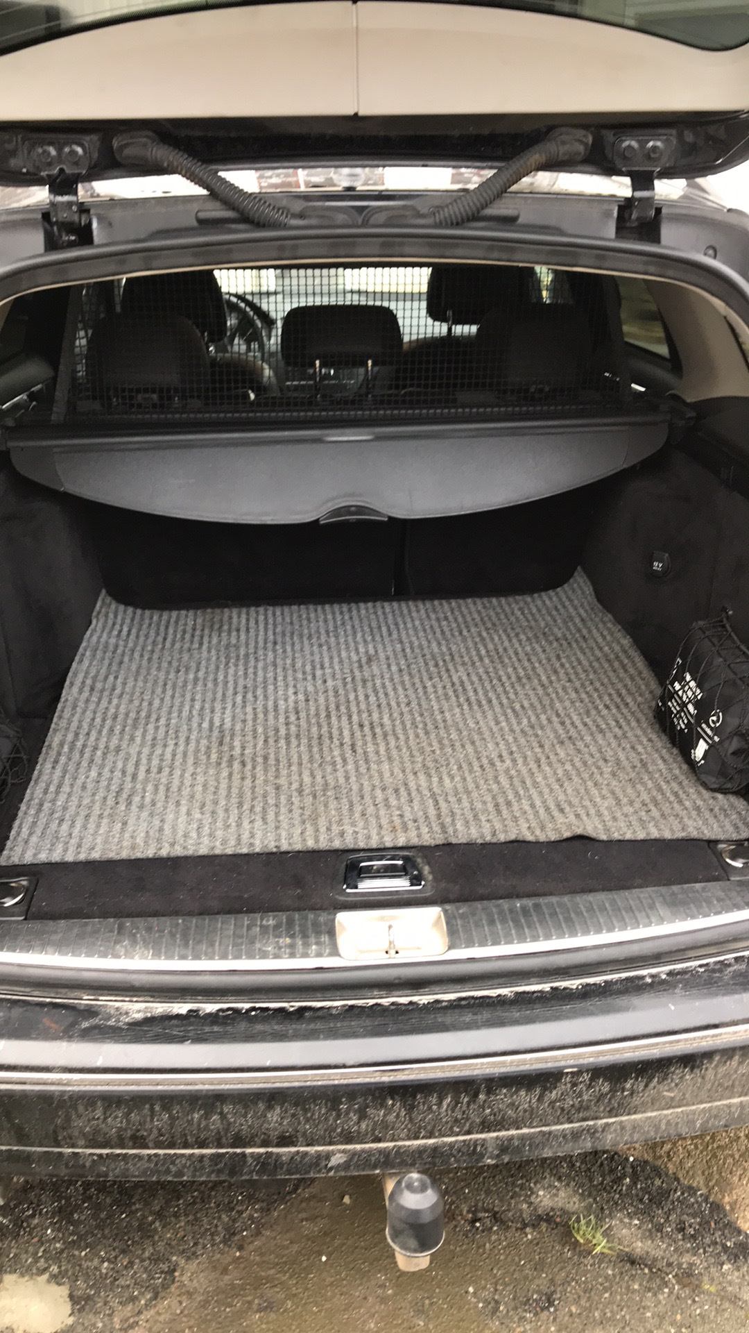 Sort Mercedes C220 fra 2008