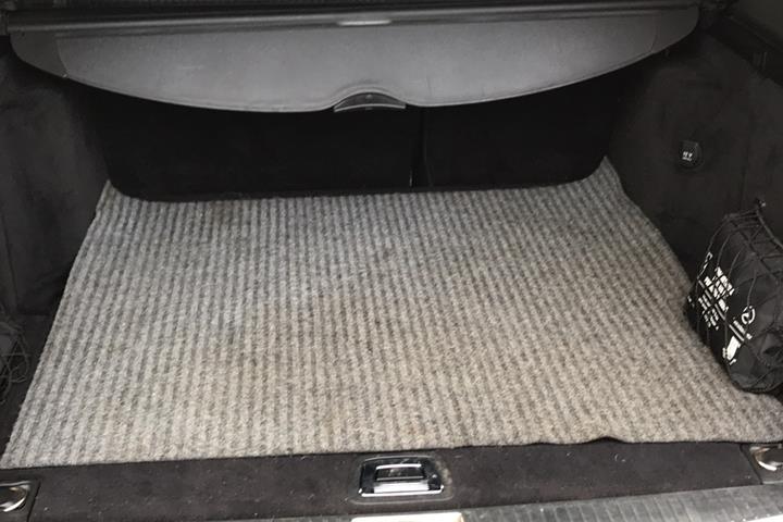 Sort Mercedes C220 fra 2008
