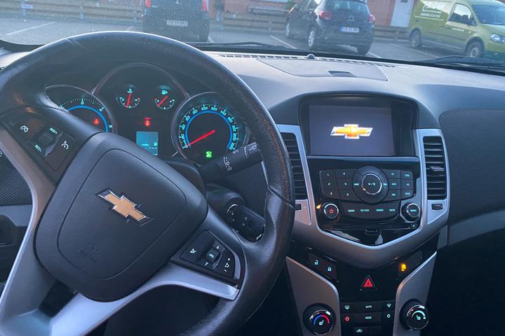 undefined Chevrolet Cruze fra 2012