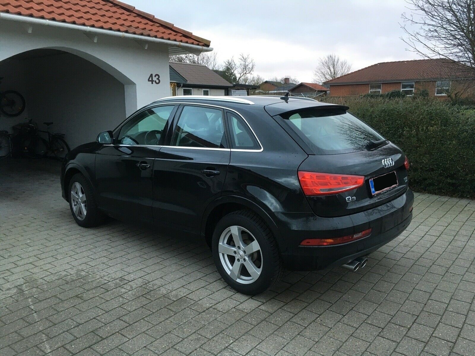 Sort Audi Q3 fra 2018