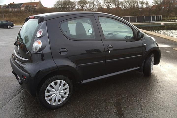 Sort Citroën C1 fra 2012
