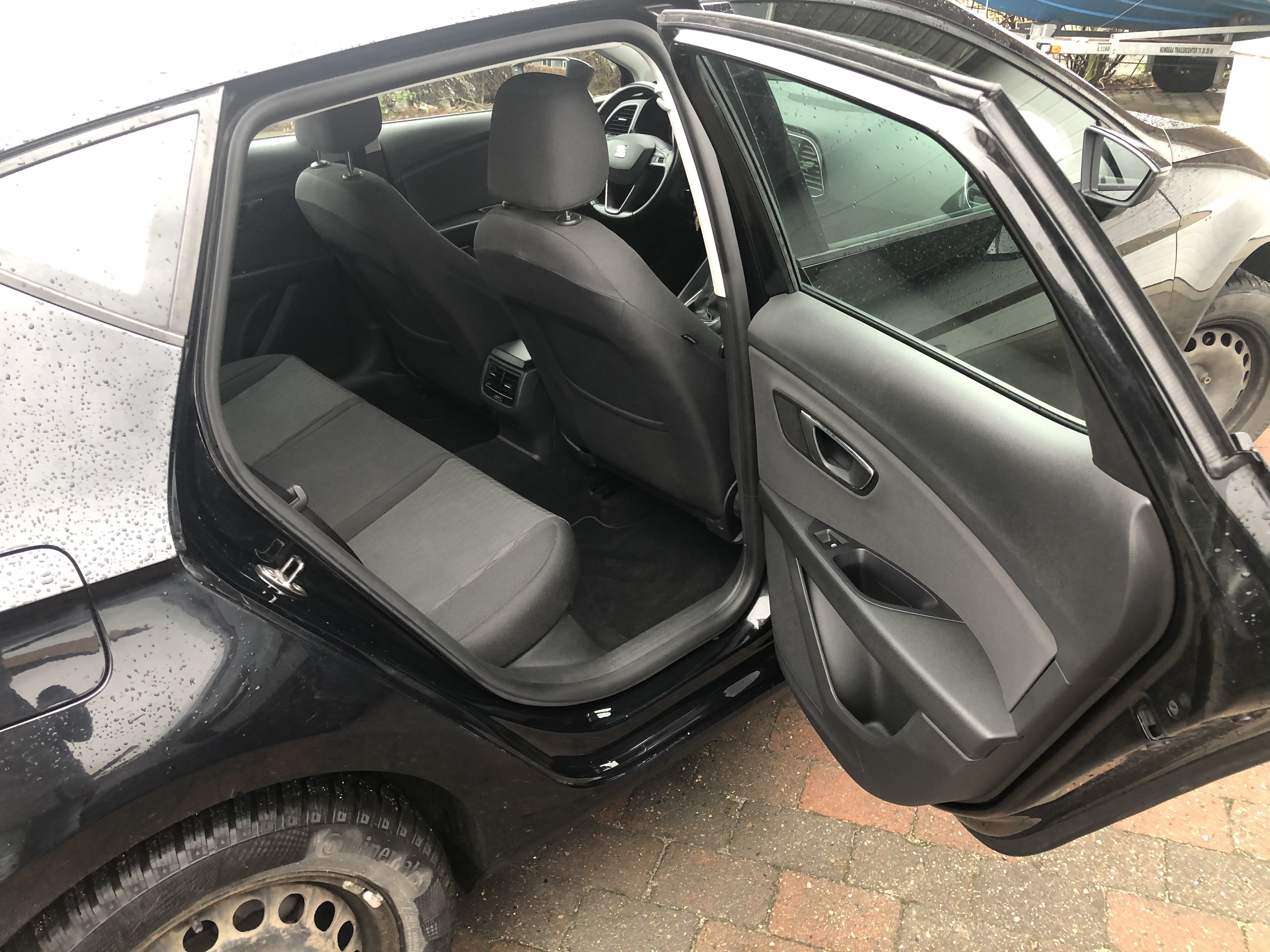 Sort Seat Leon fra 2013