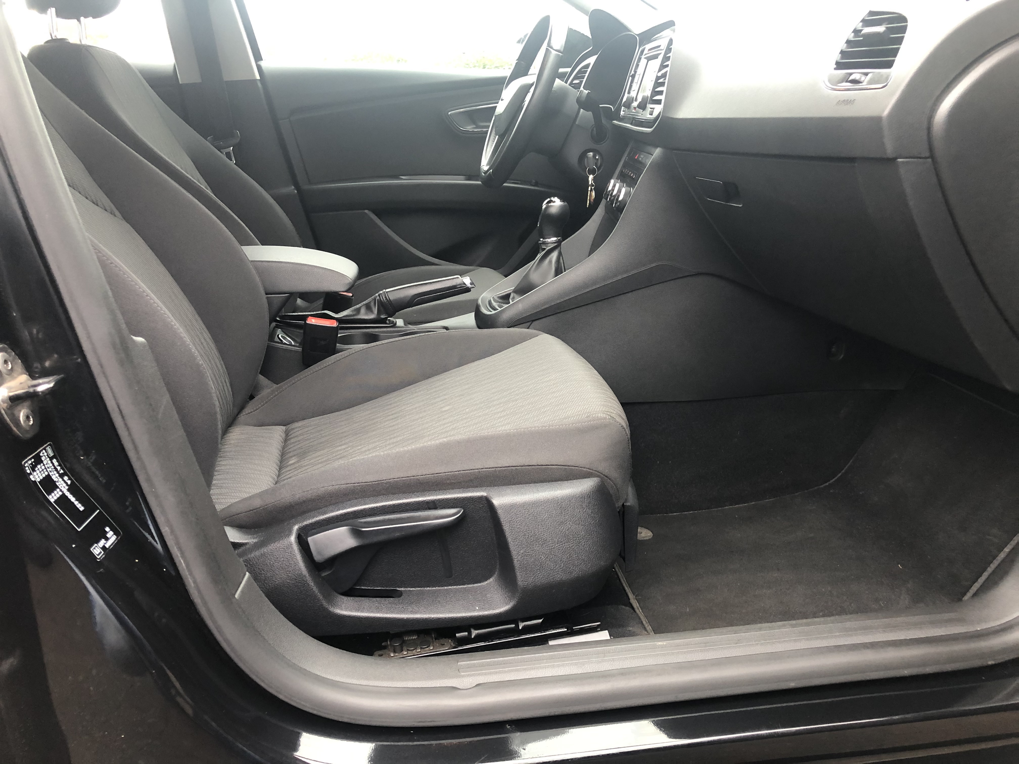 Sort Seat Leon fra 2013