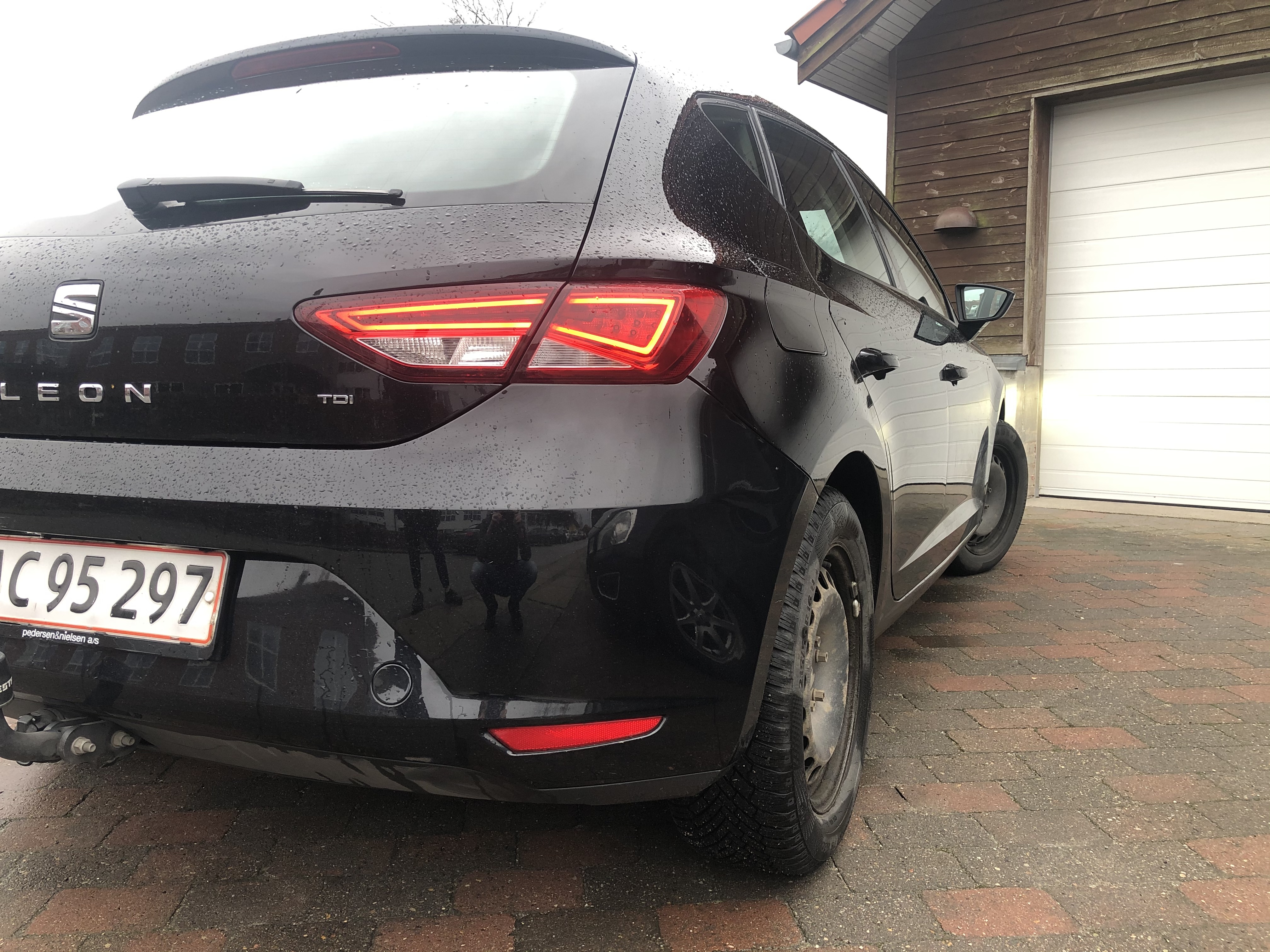 Sort Seat Leon fra 2013