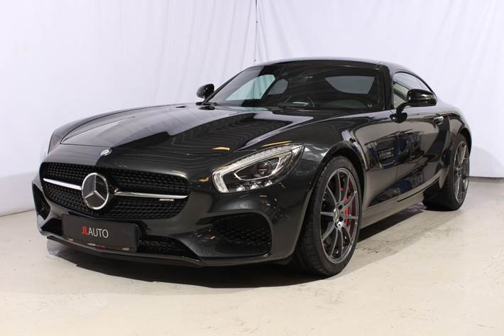 Grå Mercedes AMG GT S fra 2017