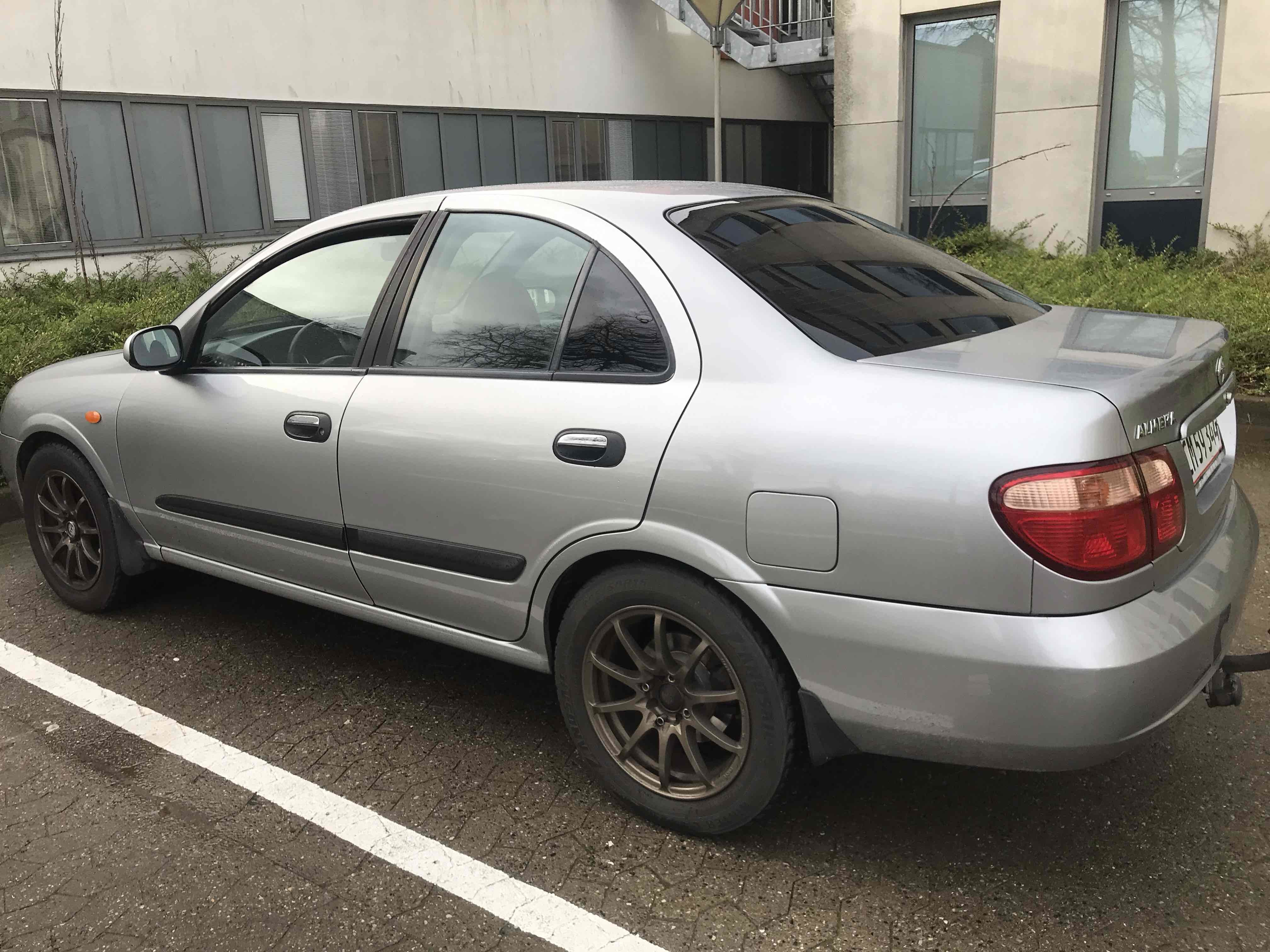 undefined Nissan Almera fra 2003