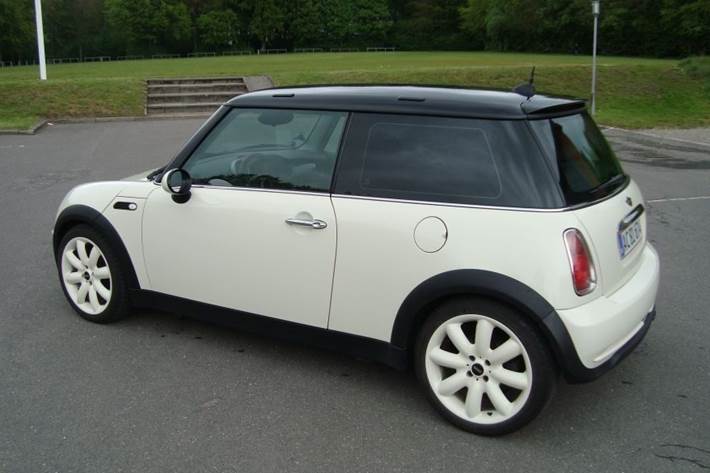 Hvid Mini One fra 2006
