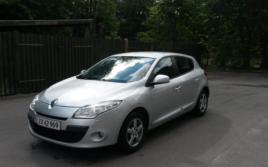 Grå Renault Mégane fra 2009