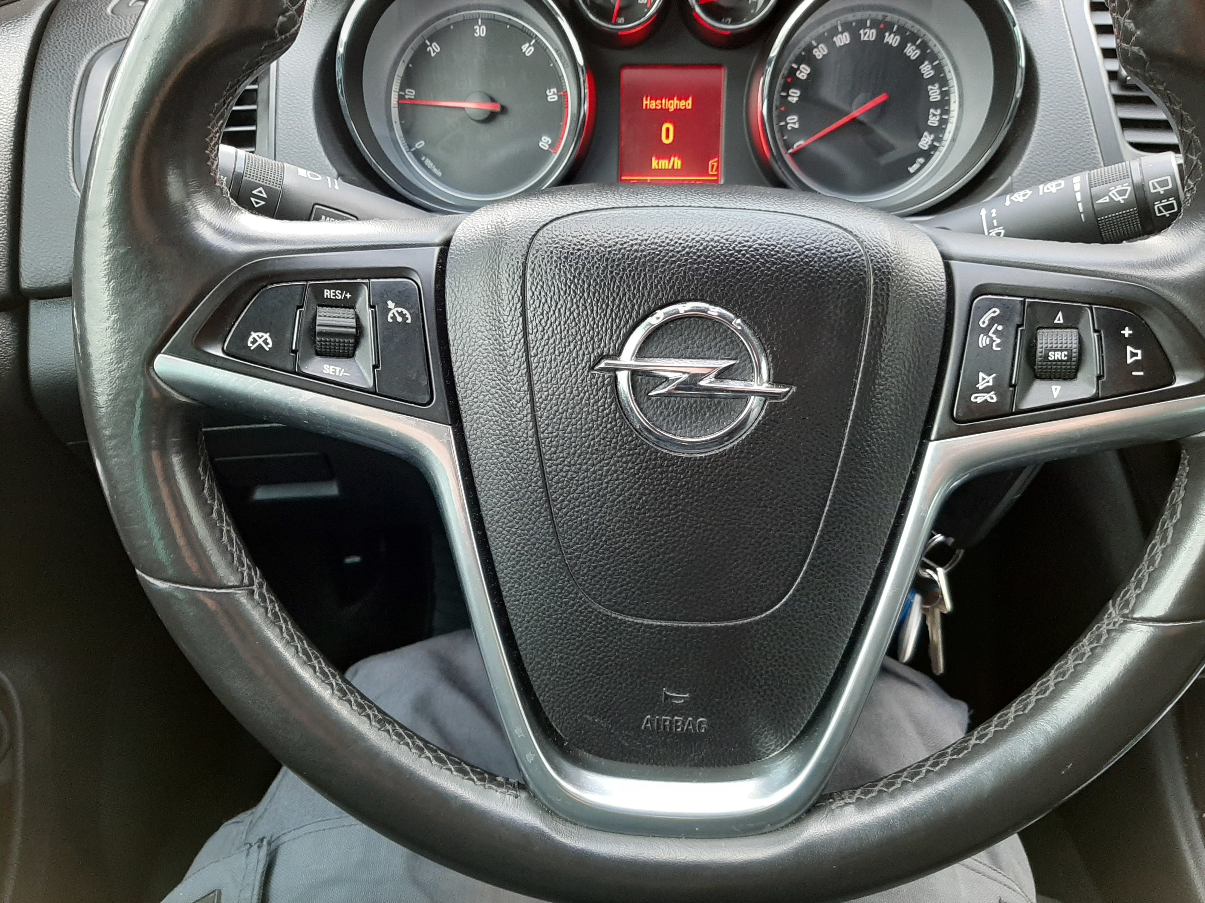 Sølv Opel Insignia fra 2011