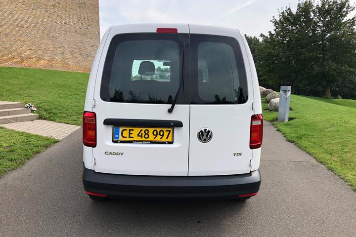 Hvid VW Caddy fra 2018