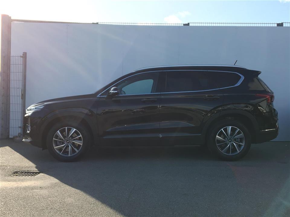 Sort Hyundai Santa Fe fra 2020