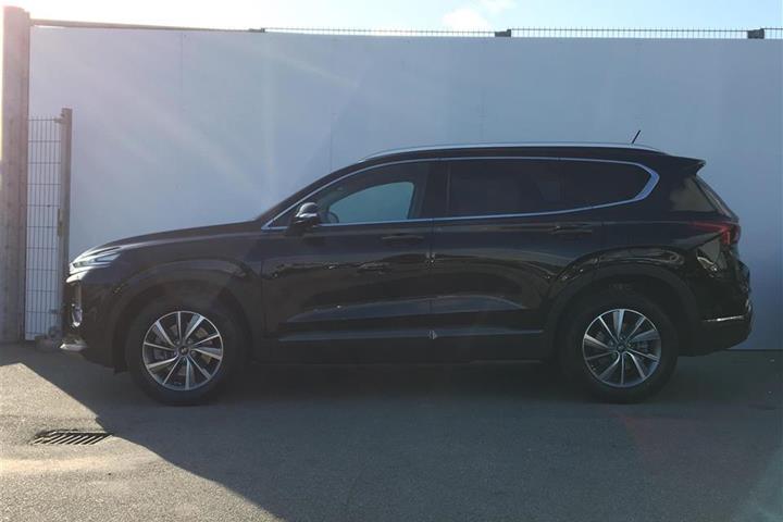 Sort Hyundai Santa Fe fra 2020