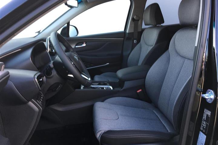 Sort Hyundai Santa Fe fra 2020