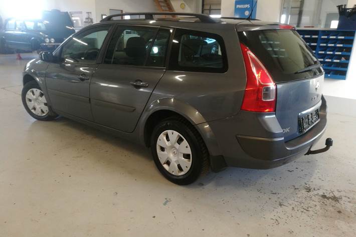 Grå Renault Mégane fra 2007