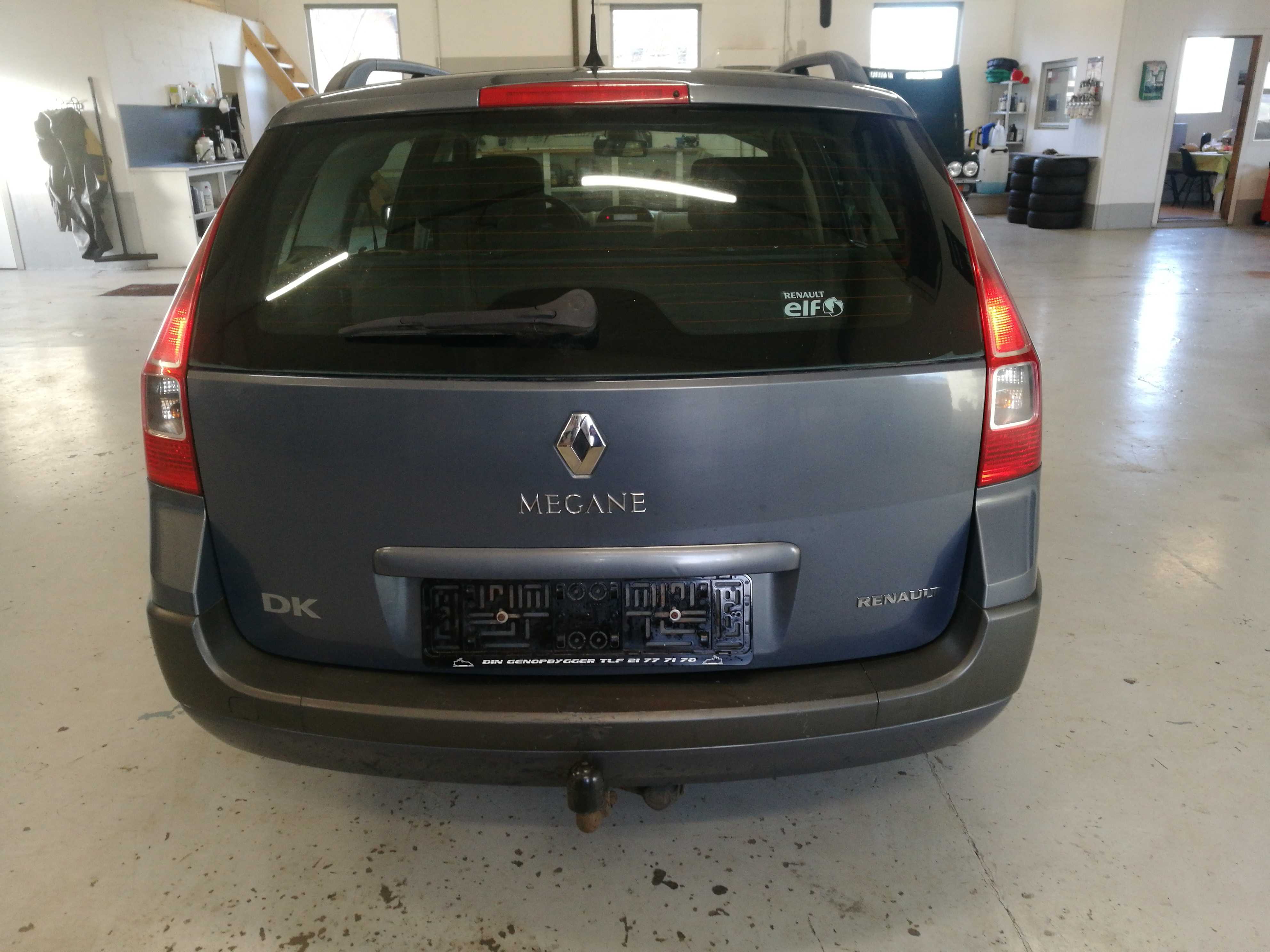 Grå Renault Mégane fra 2007