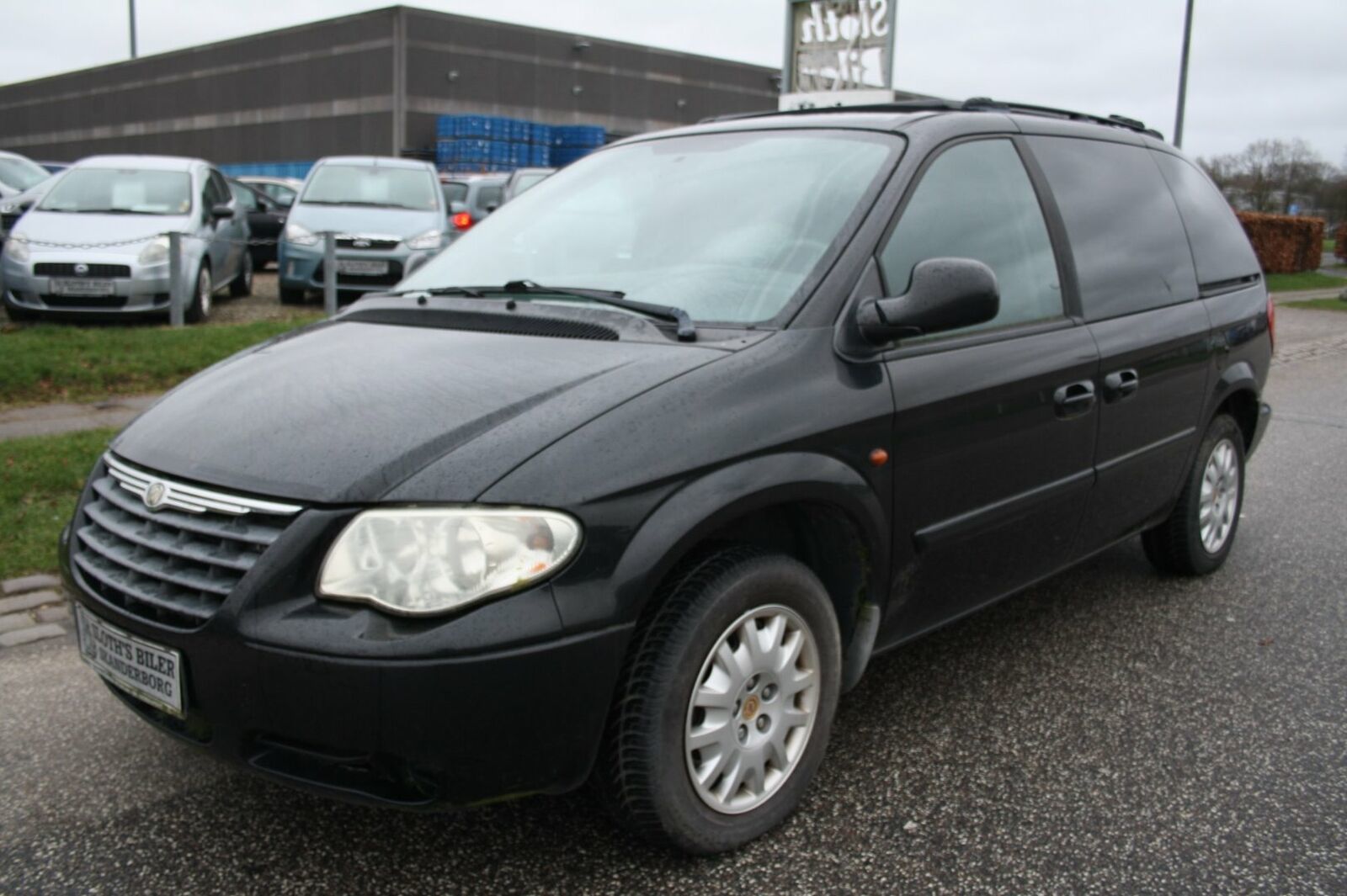 Sort Chrysler Voyager fra 2006
