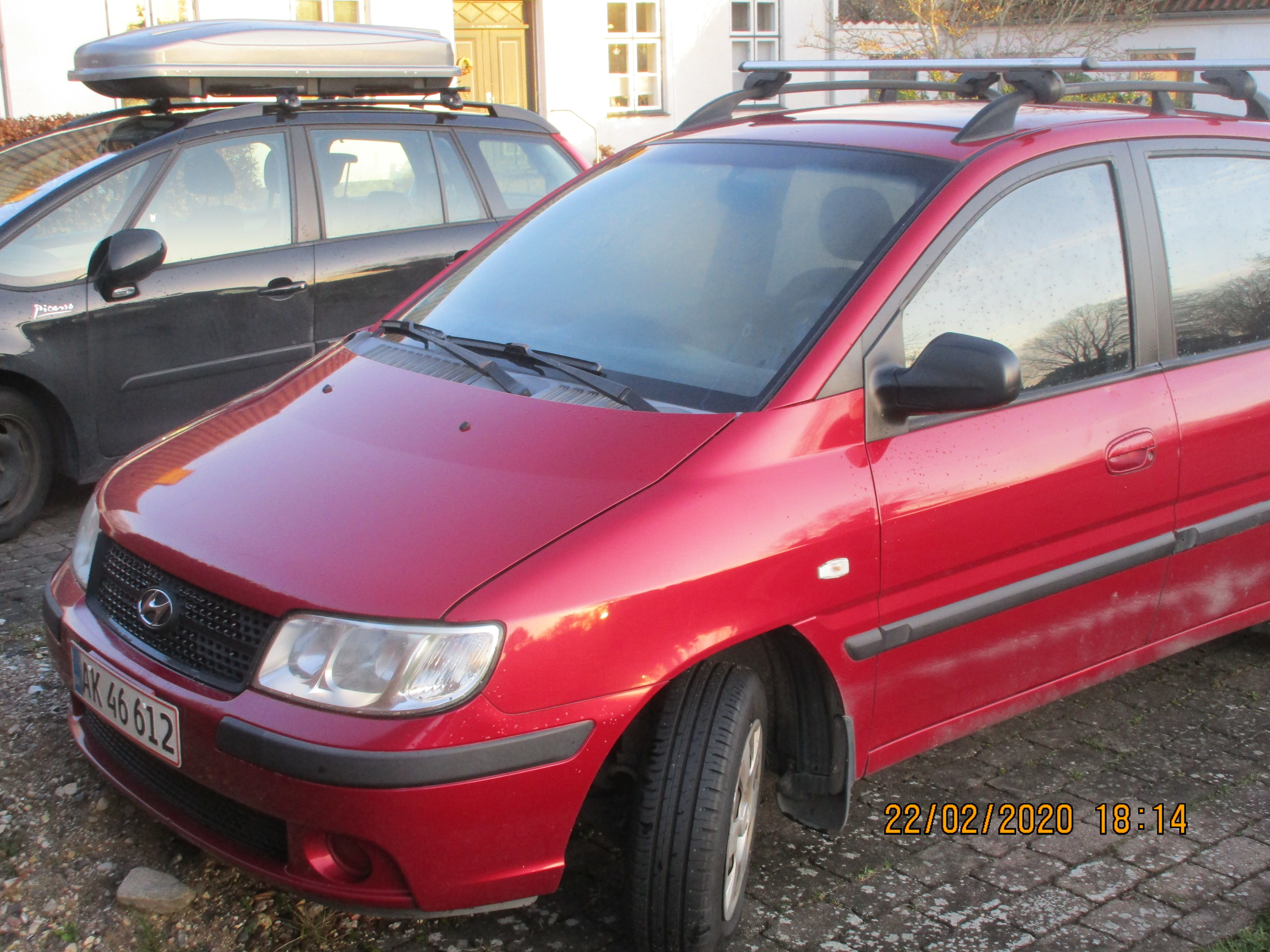 Rød Hyundai Matrix fra 2005