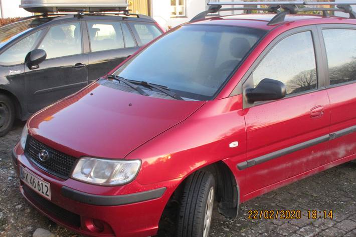 Rød Hyundai Matrix fra 2005