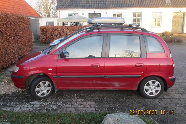 Rød Hyundai Matrix fra 2005