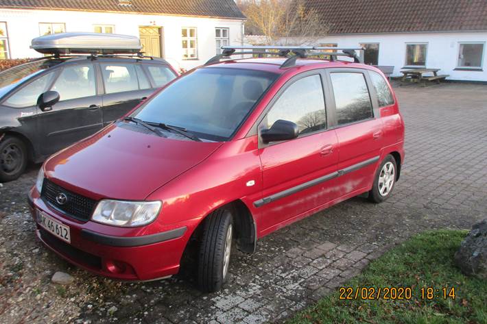 Rød Hyundai Matrix fra 2005