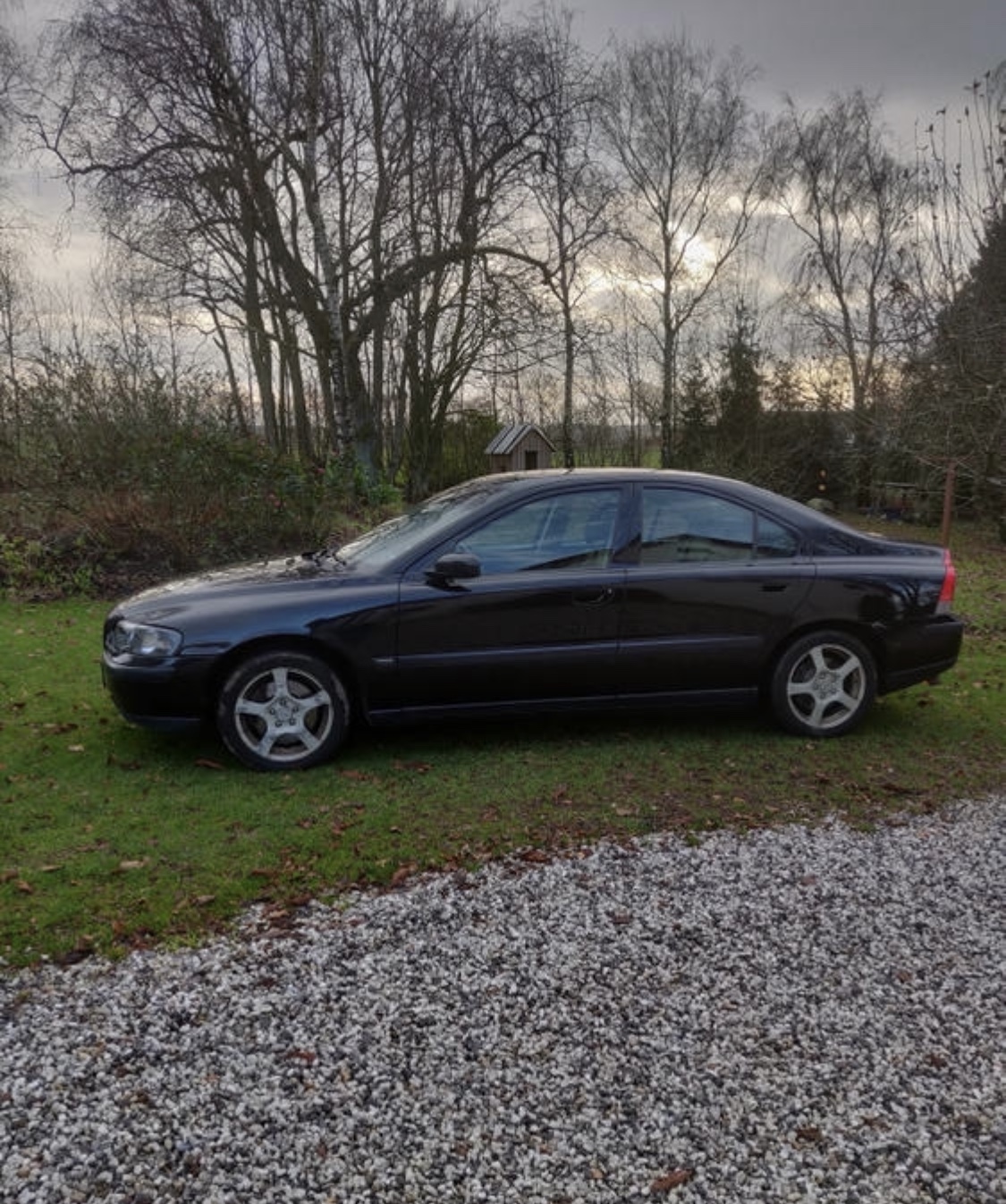 Sort Volvo S60 fra 2003