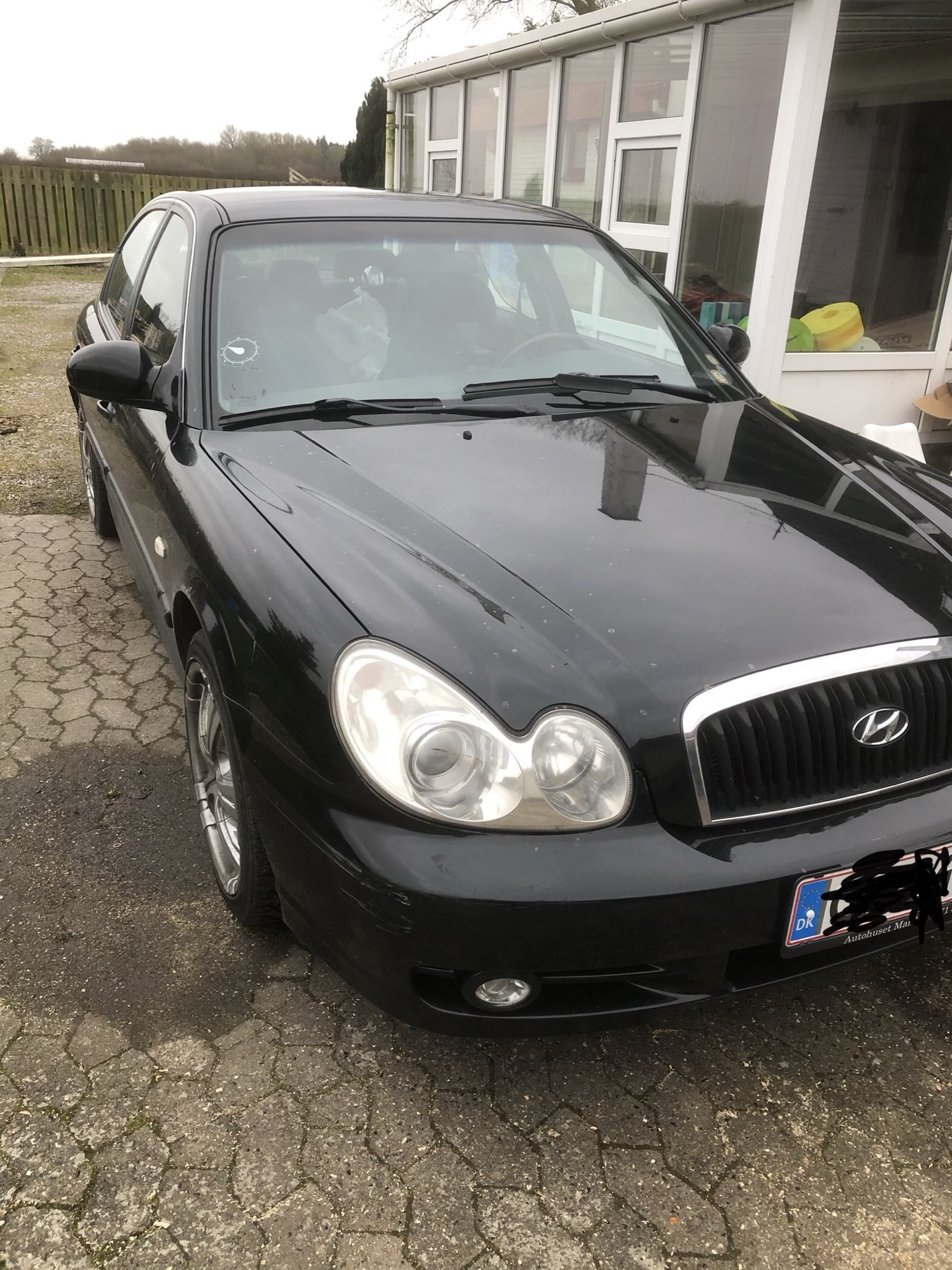 Sort Hyundai Sonata fra 2003