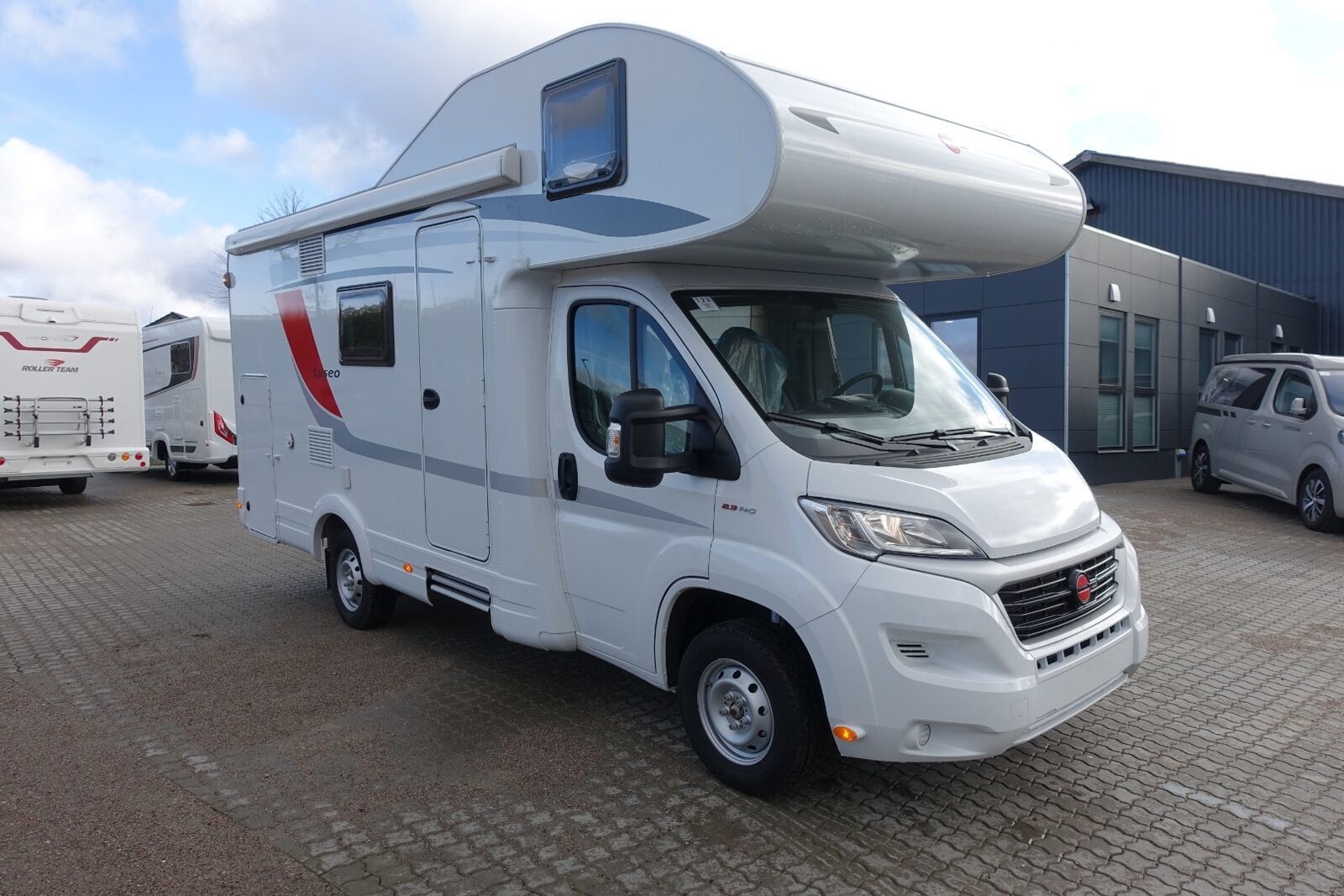 Hvid Bürstner Lyseo Time A660 G fra 2020