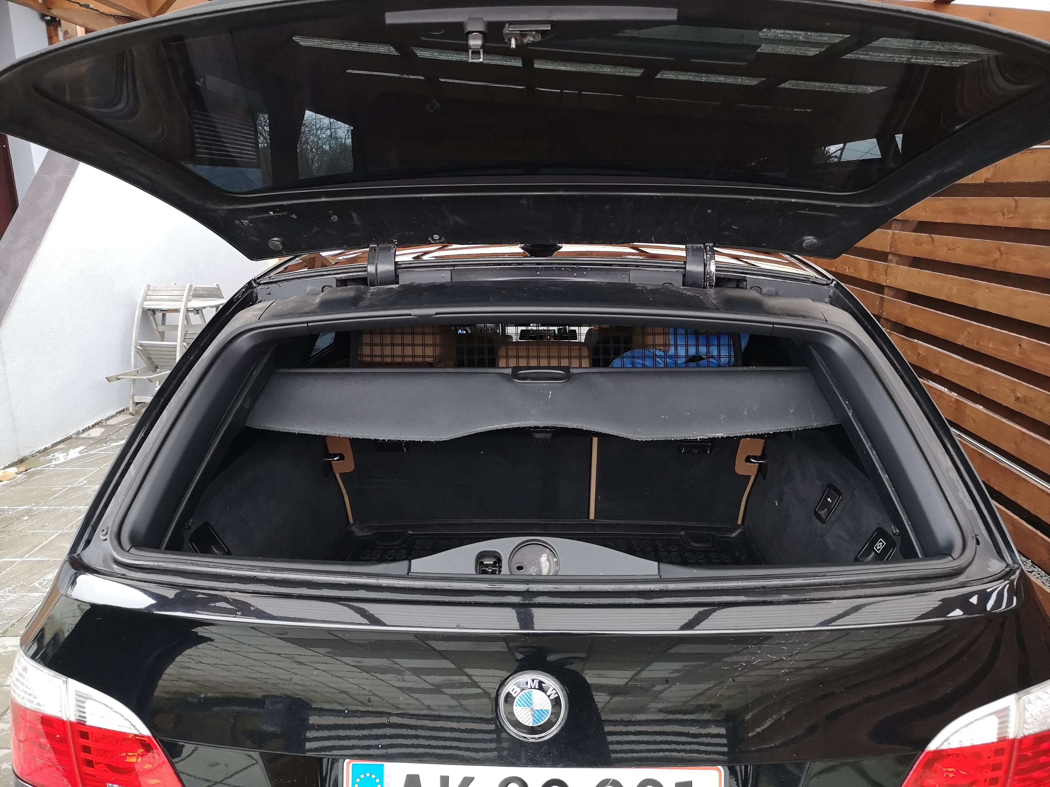 Sort BMW 525d fra 2007