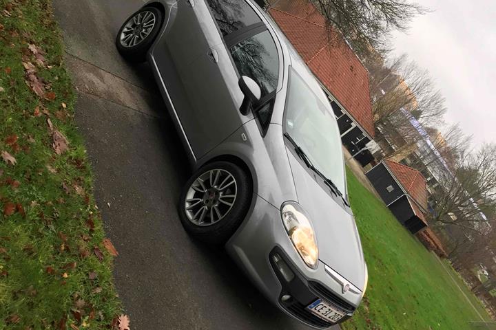 undefined Fiat Punto Evo fra 2011
