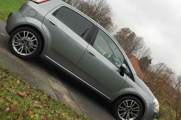 undefined Fiat Punto Evo fra 2011