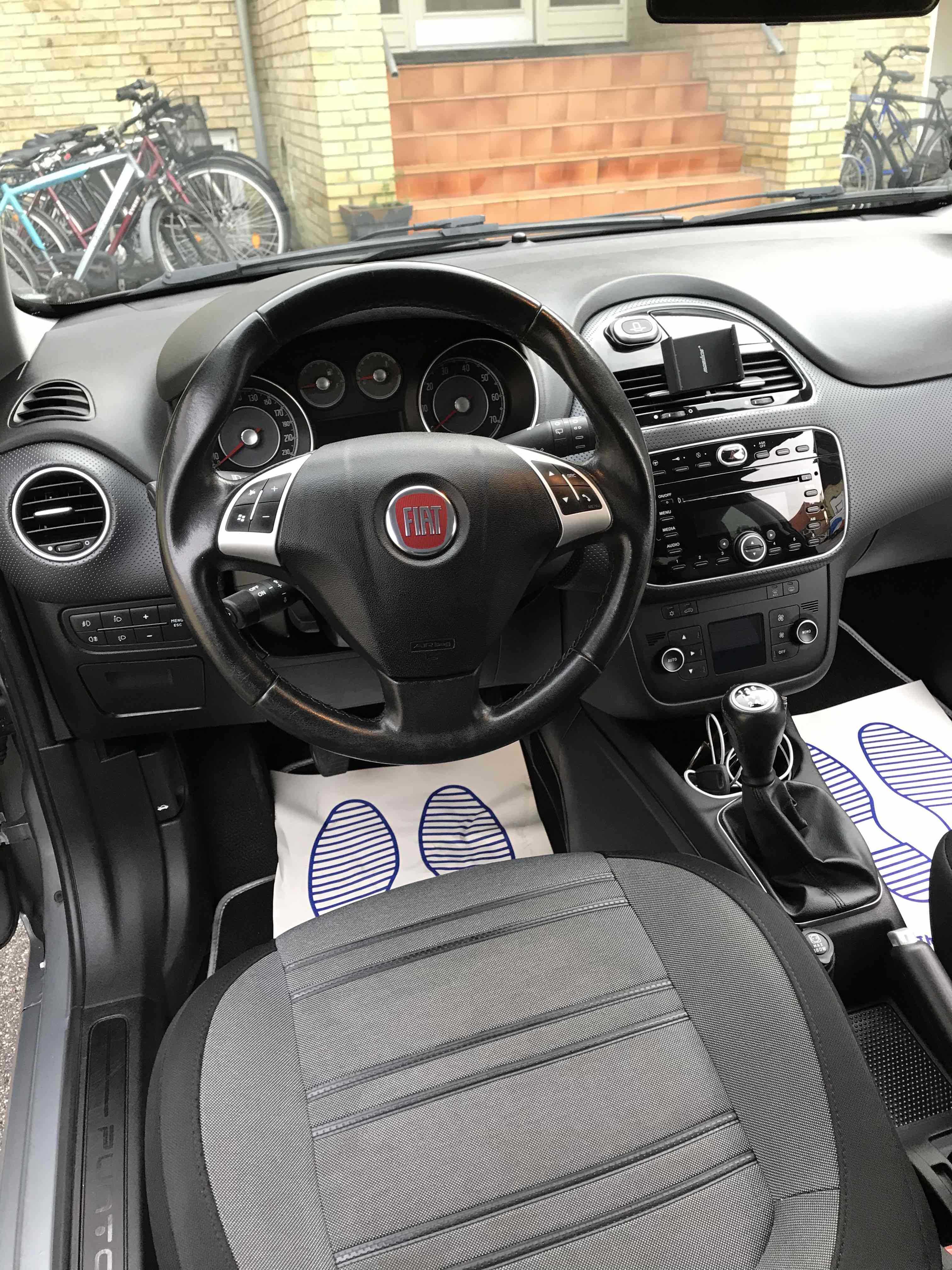 undefined Fiat Punto Evo fra 2011