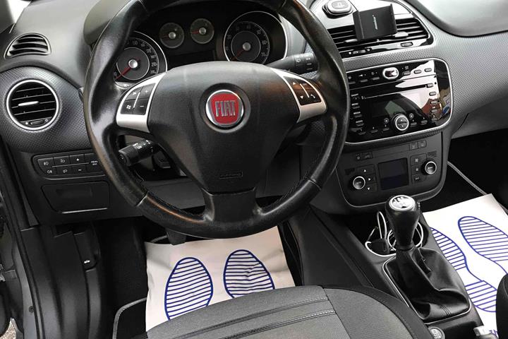 undefined Fiat Punto Evo fra 2011